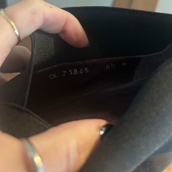 Stuart Weitzman Black Suede Heels - Picture 5 of 9